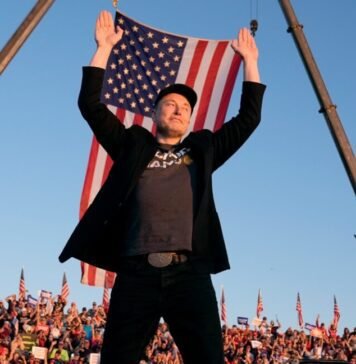 Review: 4-hour Musk documentary feels like two different films review:-4-hour-musk-documentary-feels-like-two-different-films
