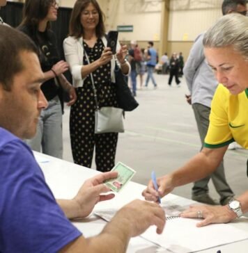 more-than-119-million-brazilians-voted-in-the-oct.-4-election-–-including-about-21,000-florida-residents