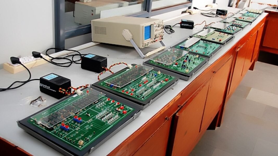 fcc-product-testing-ban-deepens-us-china-tech-decoupling
