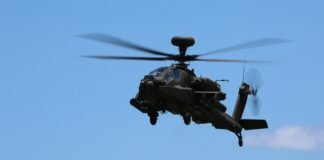 israel-signs-deal-to-buy-12-advanced-apache-helicopters-from-us