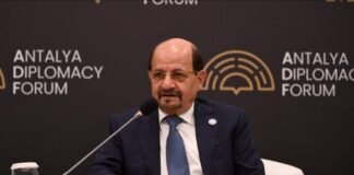 yemeni-premier-calls-houthi-attacks,-siege-of-taiz-‘war-crime’