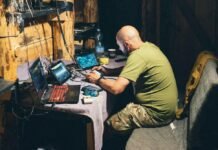 is-the-us-limiting-starlink-in-ukraine?-the-risks-could-be-catastrophic