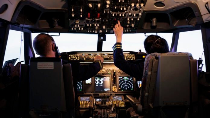 israel-bars-airline-crews-from-dozens-of-countries-after-flydubai-attack 
