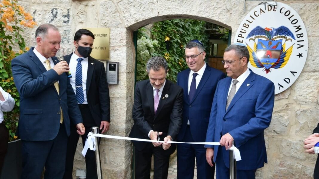 foreign-ministers-from-18-muslim-countries-condemn-opening-of-colombian-embassy-in-jerusalem- 