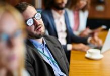 science-says-your-boss-should-talk-less-in-meetings