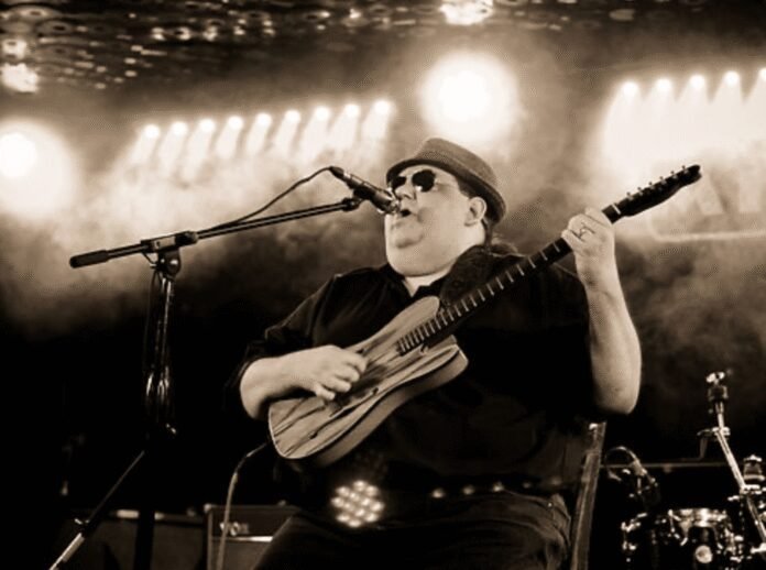 beloved-musician-dies-suddenly-at-53-while-on-tour
