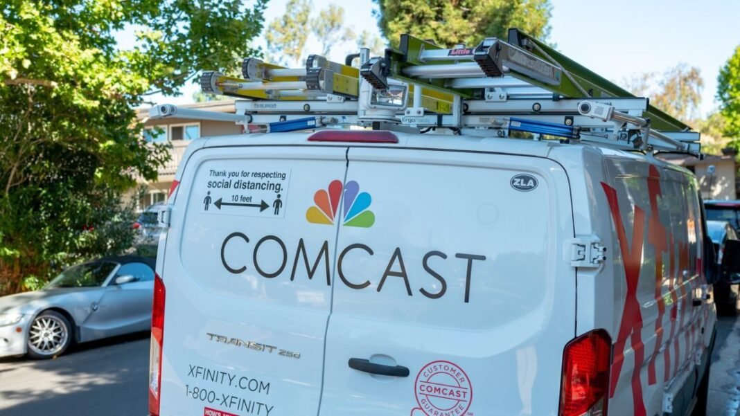 comcast-loses-more-customers,-claims-other-isps’-cheap-prices-are-“irrational” comcast-loses-more-customers,-claims-other-isps’-cheap-prices-are-“irrational”