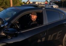 a-texas-cop-signed-on-to-help-ice-deport-his-neighbors-it-tore-the-town-apart.