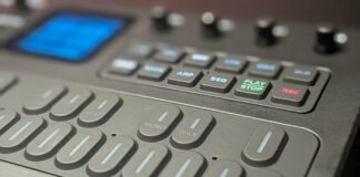 from-impulse-purchase-to-pocket-studio:-the-m-vave-fm-1