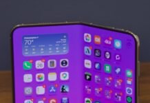 apple-iphone-duo-review:-two-screens,-two-experiences,-two-thousand-dollars