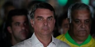 flavio-bolsonaro-flees-brazil-to-us-after-loss-to-lula