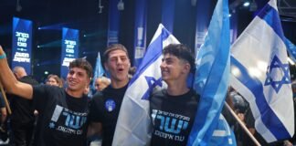 israeli-exit-polls-show-netanyahu-bloc-short-of-majority-as-opposition,-arab-parties-gain-ground
