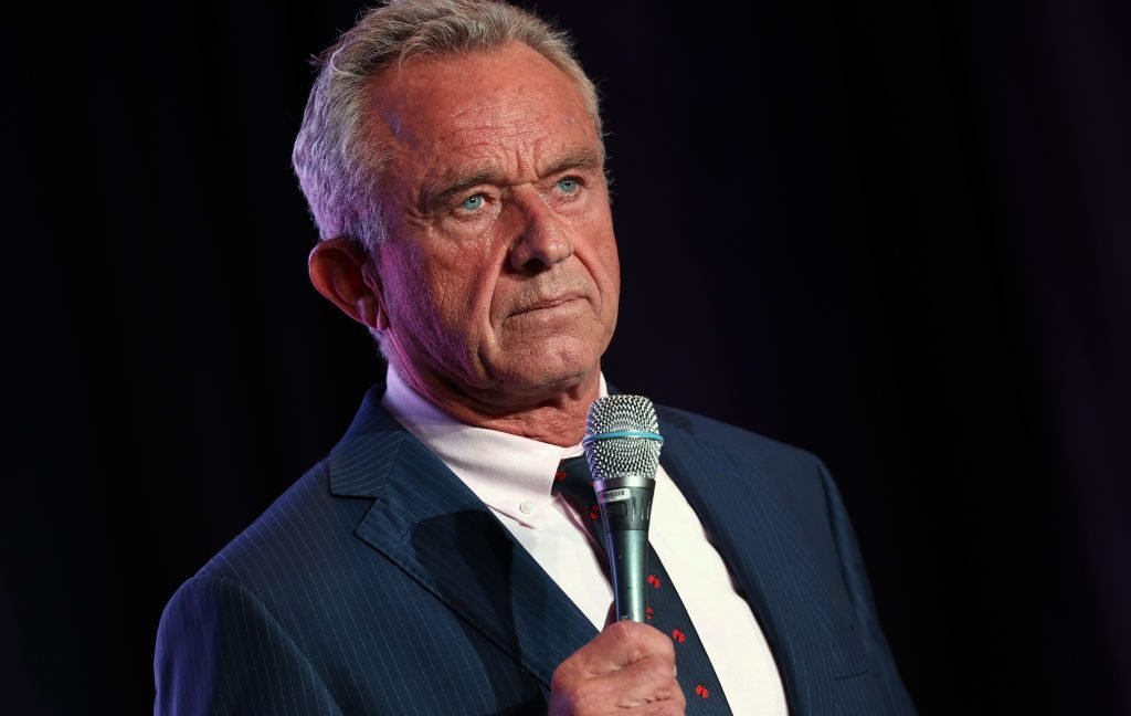 peptide-peddlers-cheer-as-rfk-jr.-unilaterally-grants-access,-overruling-fda peptide-peddlers-cheer-as-rfk-jr.-unilaterally-grants-access,-overruling-fda
